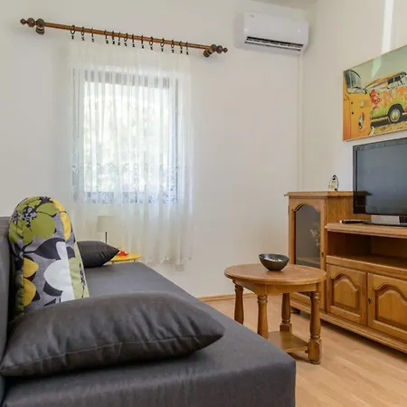 Apartment Vesna *