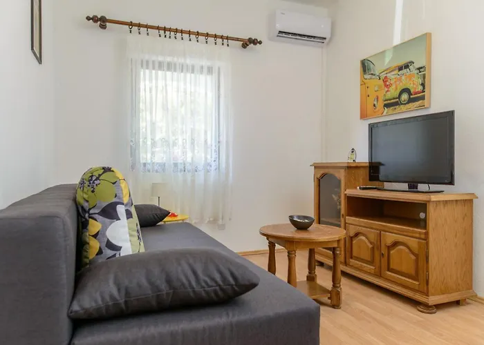Apartment Vesna *
